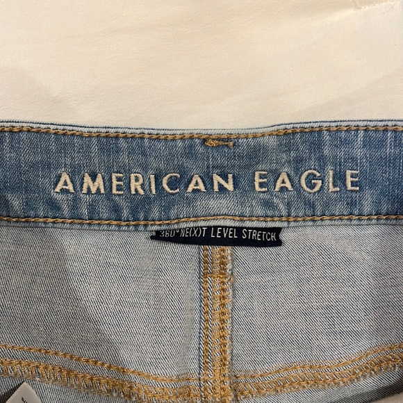 NWOT American Eagle Highest Rise Jegging - Light Wash - Picture 8 of 9